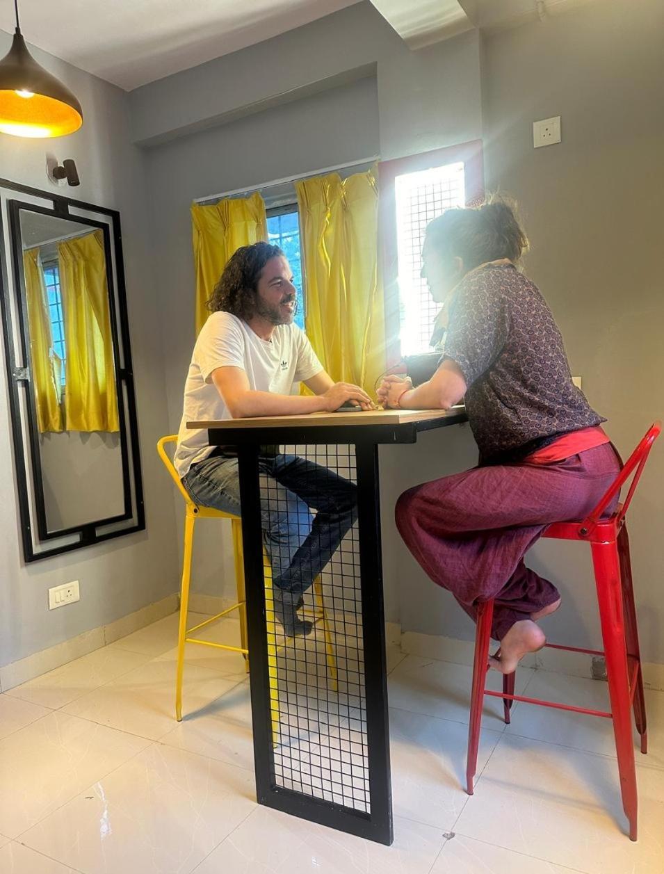 Travotale Hostel And Cowork Koregaonpark Пюн Екстериор снимка